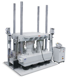 O sistema de teste de choque com a carga útil 600kg executa o meio seno 15g 11ms 30g