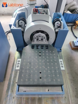 Max. força senoidal 700Kg.f pico (7KN) Equipamento de teste de vibração de mesa arrefecida a ar para soluções de teste de bateria de choque e vibração