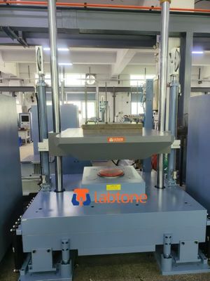 Sistema de ensaio de choque concebido para satisfazer necessidades específicas de ensaio com base no tamanho do objeto de ensaio, no peso e no desempenho de choque exigido